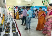विद्यालय में कला एवं शिल्प प्रदर्शनी का सफल आयोजन