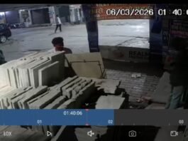 डंकीगंज में देर रात बदमाशों का हंगामा, सीसीटीवी में कैद हुई पूरी घटना