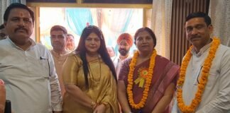 धूमधाम से हुआ ‘आइकॉनिक ब्यूटी एकेडमी’ का उद्घाटन