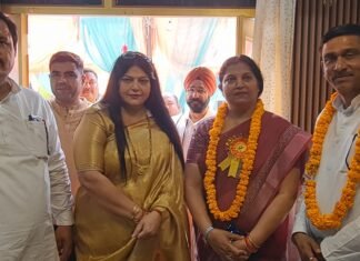 धूमधाम से हुआ ‘आइकॉनिक ब्यूटी एकेडमी’ का उद्घाटन