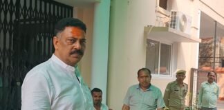 बसपा विधायक उमाशंकर सिंह के यहां आयकर छापे का विरोध, के.के. सिंह ने कार्रवाई पर उठाए सवाल