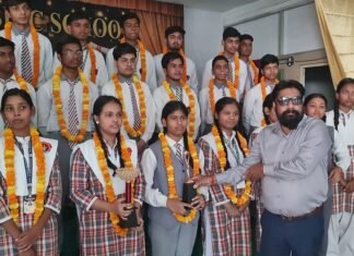 मिर्जापुर-एस.एन. पब्लिक स्कूल मुसफ्फरगंज ब्रांच का 10वीं में शत-प्रतिशत परिणाम