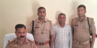 मिर्जापुर,15 हजार के इनामिया गो-तस्कर गिरफ्तार, ट्रक बरामद