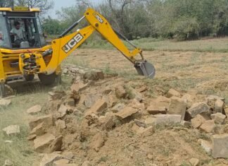 अवैध प्लाटिंग पर चला बुलडोजर, 3 बीघा क्षेत्र में ध्वस्तीकरण की बड़ी कार्रवाई
