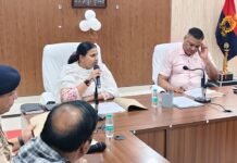 मीरजापुर में जाम से राहत के लिए एक्शन प्लान, 8 प्रमुख मार्गों पर टीएसआई तैनात