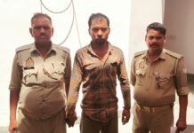 ₹25 हजार का इनामी अभियुक्त अहरौरा पुलिस के हत्थे चढ़ा, लखनियादरी तिराहे से गिरफ्तारी