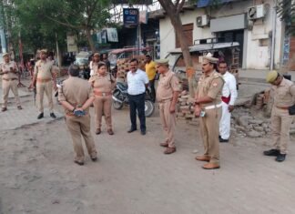 ट्रैफिक समस्या पर एसपी का एक्शन, चौराहों का निरीक्षण कर दिए सख्त निर्देश