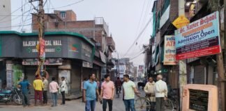 मिर्जापुर में मॉर्निंग रेड में बिजली चोरों पर शिकंजा, कई जगह पकड़ी गई अनियमितता