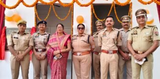 नरायनपुर व भल्दरिया पुलिस चौकियों के नए भवन का लोकार्पण, एसपी ने किया वृक्षारोपण