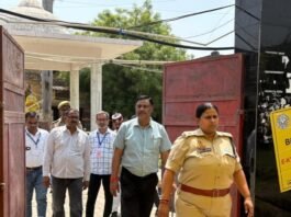 मिर्जापुर होमगार्ड भर्ती परीक्षा 2026 में नकल पर सख्ती, डीएम-एसपी ने किया केंद्रों का निरीक्षण