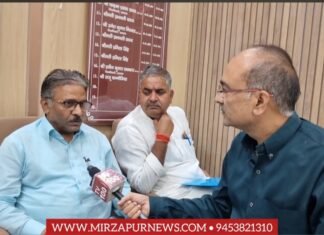 मिर्जापुर के CHC-PHC कर्मचारियों का वेतन अटका