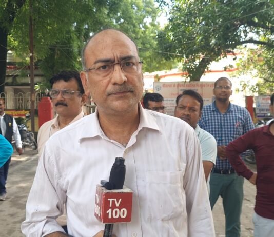 मिर्जापुर में कई पेट्रोल पंप पर डीजल पेट्रोल नदारत