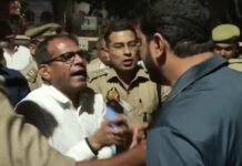 टोल प्लाजा हटाने की मांग पर धरने में सपा नेता की एंट्री, एसडीएम सदर से तीखी नोकझोंक