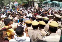 मिर्जापुर में अधिवक्ता हत्याकांड के चलते पोस्टमार्टम हाउस पर हंगामा