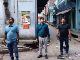 डंकीगंज समेत कई मोहल्लों में बिजली चोरी पर कार्रवाई, 4 एफआईआर दर्ज