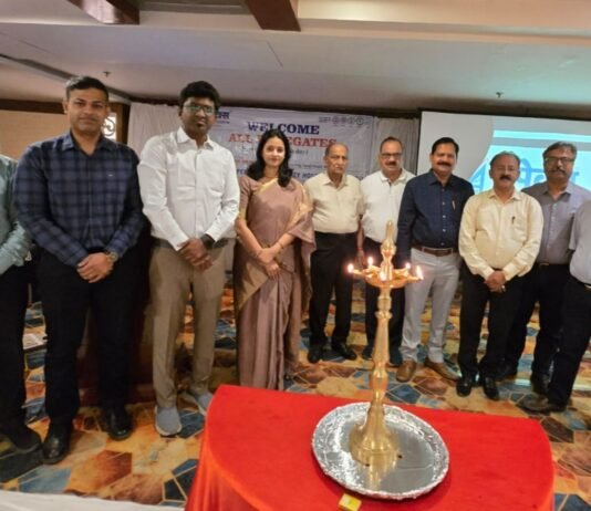 मिर्जापुर में एपेक्स हॉस्पिटल की सीएमई, आधुनिक चिकित्सा तकनीकों पर विशेषज्ञों ने साझा किए अनुभव