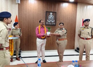 विंध्याचल परिक्षेत्र केआईजी राकेश प्रकाश सिंह को भावभीनी विदाई