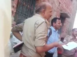 एसडीएम के आदेश के बावजूद सार्वजनिक रास्ते पर जारी अवैध निर्माण