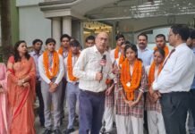 मिर्जापुर की तान्या केसरी का बड़ा सपना: IAS बनकर ईमानदारी से करेंगी देश सेवा