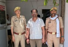 गाड़ी चढ़ाकर हत्या के प्रयास के आरोप में अभियुक्त गिरफ्तार, प्रयुक्त कार सीज