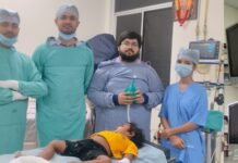 एपेक्स ट्रस्ट हॉस्पिटल में दूरबीन विधि द्वारा 2 वर्षीय मासूम की बची जान