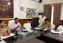 जिला सड़क सुरक्षा समिति की बैठक संपन्न, सड़क दुर्घटनाओं में कमी लाने हेतु जिलाधिकारी ने दिए सख्त निर्देश
