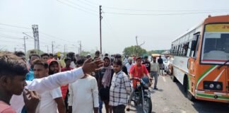 मासूम की मौत के बाद अष्टभुजा टोल प्लाजा पर चक्का जाम, परिजनों में आक्रोश
