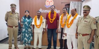 सेवानिवृत्ति पर चार पुलिसकर्मियों को भावभीनी विदाई, प्रशस्ति पत्र व सम्मान देकर किया सम्मानित