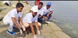 गंगा प्रहरी ने किया भारतीय सॉफ्टशेल कछुए का रेस्क्यू, सुरक्षित गंगा में छोड़ा