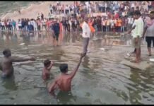 फतहा गंगा घाट पर स्नान के दौरान दो किशोर डूबे, एक का शव बरामद, दूसरे की तलाश जारी