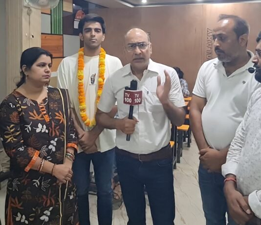 मिर्जापुर के छात्र सक्षम ने जेईई एडवांस्ड में ऑल इंडिया रैंक में बनाई शानदार जगह