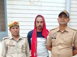 वाहन चोरी का खुलासा: अंतरजनपदीय शातिर चोर गिरफ्तार, चोरी का टेम्पो बरामद