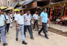 मुख्यमंत्री के संभावित दौरे की तैयारियों का डीएम ने लिया जायजा