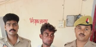 चोरी के गहनों के साथ वांछित आरोपी गिरफ्तार, देहात पुलिस ने किया खुलासा