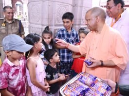 मुख्यमंत्री ने मिर्जापुर की सड़कों को बेहतर करने के लिए निर्देश