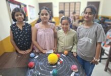 मॉडल निर्माण प्रतियोगिता में विद्यार्थियों ने दिखाई रचनात्मकता और नवाचार