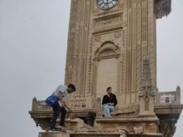 दिल्ली की विशेषज्ञ टीम ने किया निरीक्षण, जल्द शुरू होगा घंटाघर का कायाकल्प