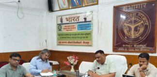 स्वास्थ्य मानकों पर लापरवाही बर्दाश्त नहीं: जिलाधिकारी