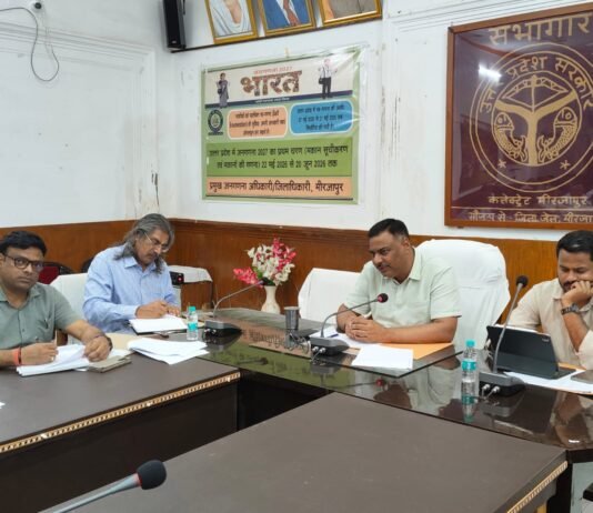स्वास्थ्य मानकों पर लापरवाही बर्दाश्त नहीं: जिलाधिकारी
