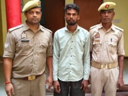 आत्महत्या के लिए उकसाने के आरोपी समेत चार गिरफ्तार
