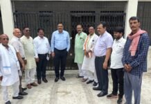 जिलाधिकारी ने ईवीएम-वीवीपैट गोदाम का किया मासिक निरीक्षण
