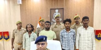मिर्जापुर में अंतरराज्यीय वाहन चोर गैंग का पर्दाफाश, 4 गिरफ्तार, चोरी की 7 बाइक बरामद