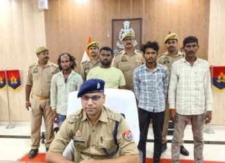 मिर्जापुर में अंतरराज्यीय वाहन चोर गैंग का पर्दाफाश, 4 गिरफ्तार, चोरी की 7 बाइक बरामद