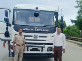मीरजापुर में चला ‘ऑपरेशन अज्ञात’, बिना नंबर प्लेट और HSRP के 63 वाहनों का चालान, 11 वाहन सीज