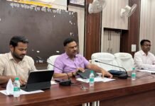 मीरजापुर: 15 अगस्त तक सड़क और भवन निर्माण कार्य पूरे करने का आदेश