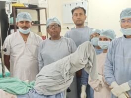 एपेक्स ट्रस्ट हॉस्पिटल में पहली बार सिकुड़ी मूत्रनली की जटिल बीमारी का सफल ऑपरेशन*