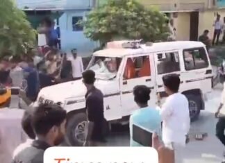 अहरौरा में एक करोड़ मुआवजे की मांग को लेकर हंगामा