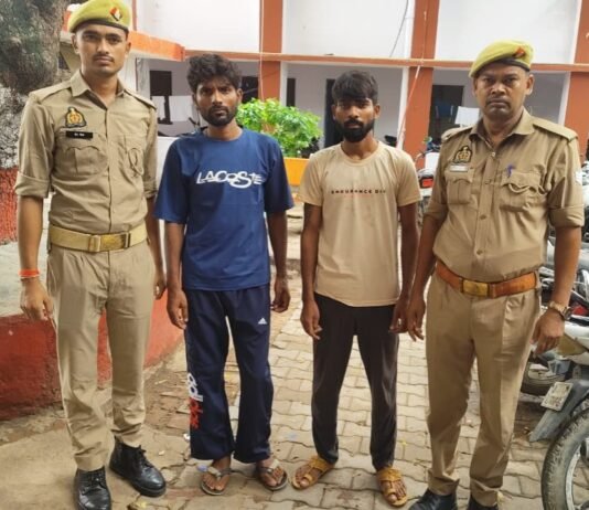 मिर्जापुर: सर्राफा दुकान में चोरी का खुलासा, दो आरोपी गिरफ्तार, आभूषण व नकदी बरामद