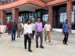विश्वविद्यालय निर्माण में गुणवत्ता से नहीं होगा कोई समझौता : जिलाधिकारी पवन कुमार गंगवार