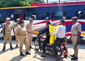 कांवड़ यात्रा मार्ग का एसपी ने किया निरीक्षण, पुलिसकर्मियों को दिए सुरक्षा के निर्देश